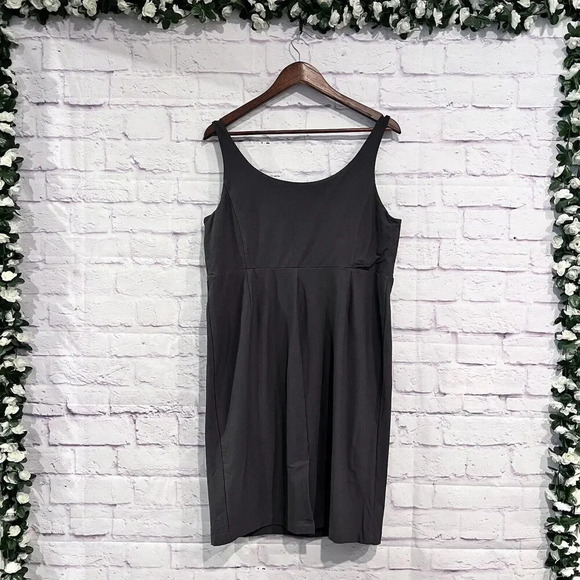 Eileen Fisher Washable Stretch Crepe Sleeveless Sheath Dress Petite Size Large - Picture 2 of 10